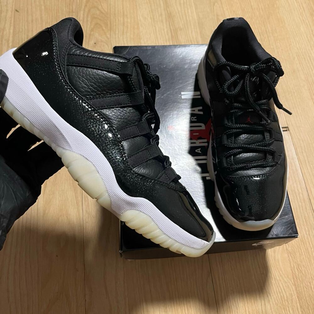 Air Jordan 11 Low 72-10 Size 8.5 Mens Black Sneakers 2022 AV2187-001